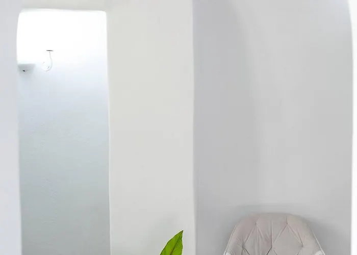 Elite Santorini * Emporio (Santorini)