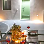 Elite Santorini