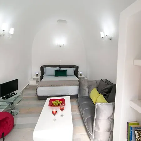 Elite Santorini