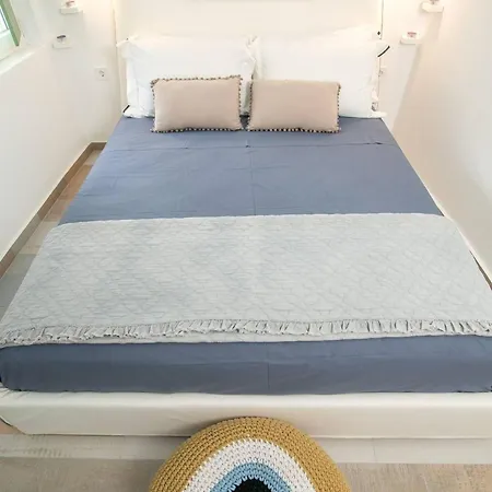 Elite Santorini Apartment *