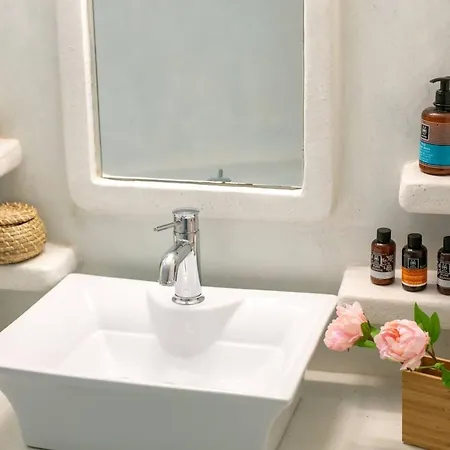 Elite Santorini Apartment